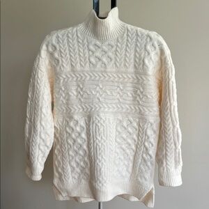 NWOT Abercrombie & Fitch, Chunky Knit Cowl Neck Sweater, White, Size S